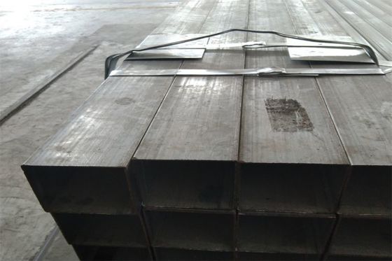 La cavité d'acier au carbone sectionne le tube rectangulaire de place d'ASTM A500 EN10219