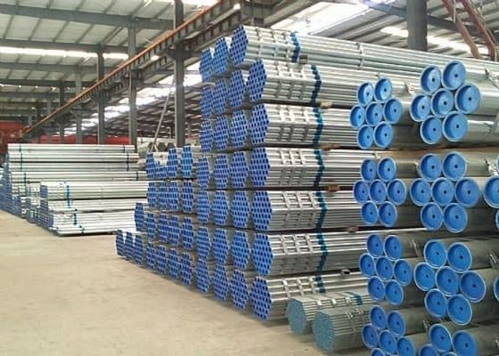 Pipe en acier galvanisé sans soudure résistant à haute température avec service de coupe et durable