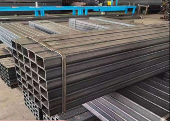 Profiles en acier creux au carbone Sections tubulaires en acier pour la construction de structures
