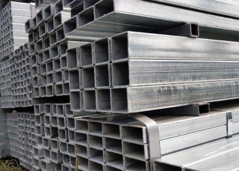 Les sections creuses en acier galvanisé répondent à la norme GB pour la construction personnalisée