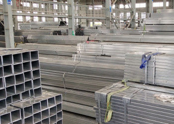 Pièces à section creuse en acier galvanisé conformes à la norme GB pour la construction