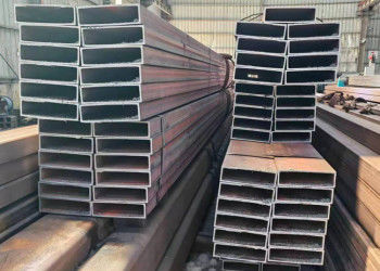 Sections creuses en acier sans soudure standard EN galvanisées pour des applications polyvalentes