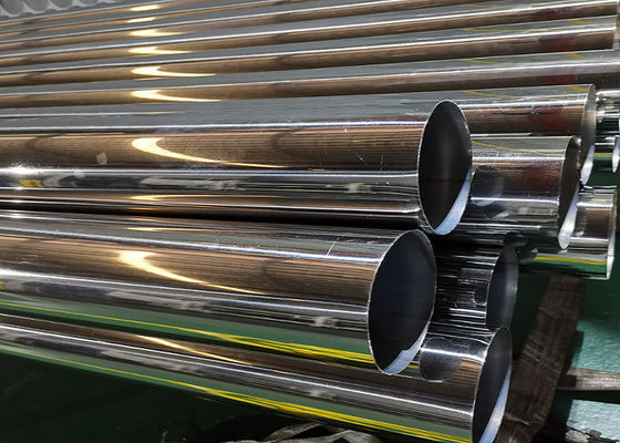 JIS G3463 Tubes rondes en acier inoxydable résistantes à la corrosion et résistantes à la température