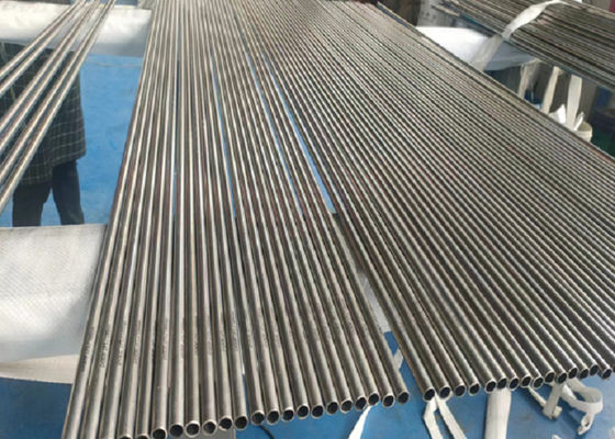 Tubes d'acier en alliage en acier décapé résistant à la corrosion pour des applications exigeantes