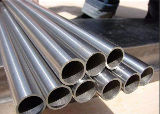 Tubes en acier allié de longueur personnalisée avec traitement de surface brillant pour répondre à vos besoins
