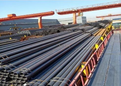Pipe en acier ERW avec finition de surface de peinture Tolérance et inspection par un tiers disponible