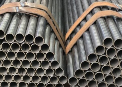 Pipe en acier ERW avec finition de surface de peinture Tolérance et inspection par un tiers disponible