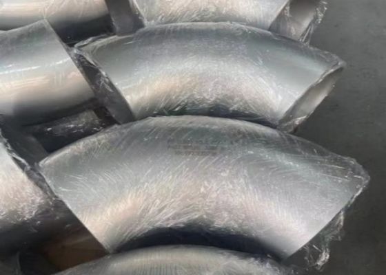 300 Appareils de tuyauterie en acier inoxydable pour les applications sous pression