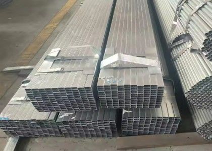 BS EN10219 Sections en acier tubulaire standard avec une plage de diamètre extérieur de 10 600 mm