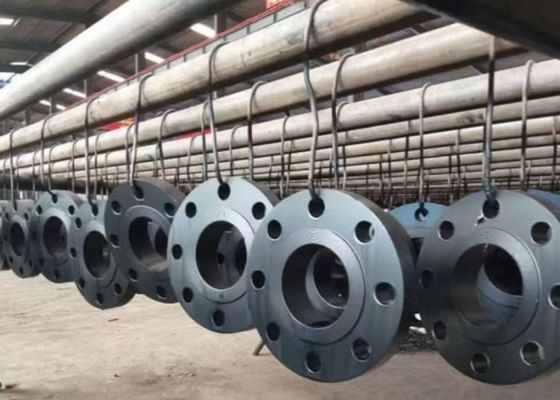 Flanges en acier avec connexion à filetage et standard GOST
