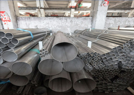 Pipe en acier inoxydable soudé pour les configurations carrées et rectangulaires