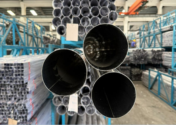 Pipe d'acier en acier enduit en 3PE anti-corrosion avec finition de surface peinte