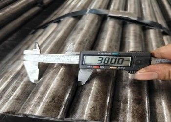 Pièces en acier au carbone à base d'huile antirouille ASTM A106 ± 5% Tolérance