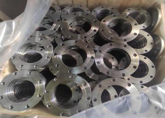 Flanche de soudage en acier standard GOST avec connexion de joint de tour pour les systèmes de pipelines industriels