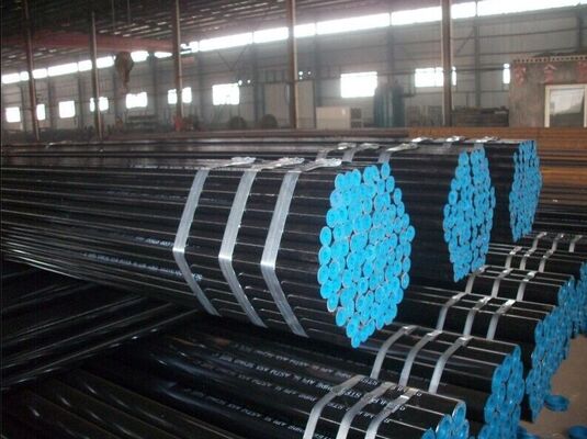 Pipe en acier sans soudure avec une épaisseur de paroi de 2 mm à 60 mm et une longueur personnalisée de 1 à 12 m pour les applications à haute pression