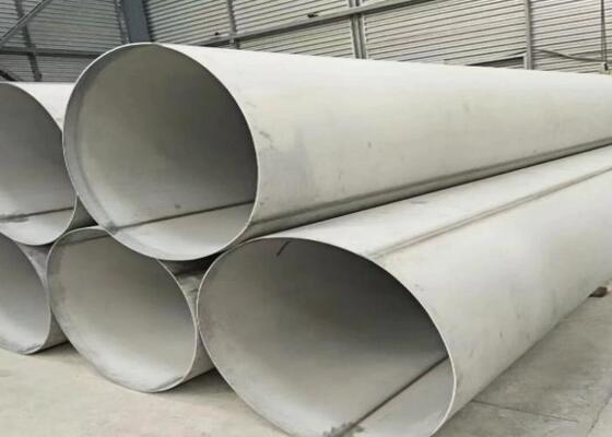 Tube en acier ERW haute fréquence de 12M de long dans les nuances Q195 Q235 A53 A106 S235JR S355JR 304