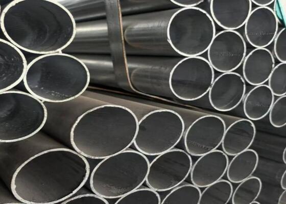 Tube en acier soudé ERW avec tolérance d'épaisseur ±0,2 % et épaisseur de paroi de 0,5 à 60 mm pour divers types de matériaux